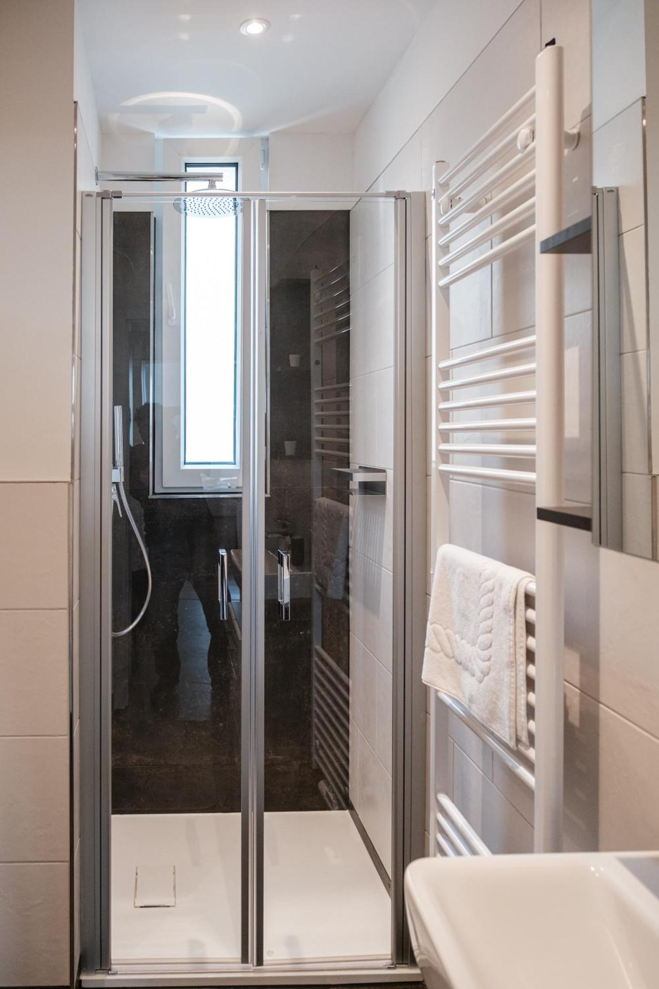 Gray Dream I Stilvoll Und Neu Apartment Hannover Exterior photo